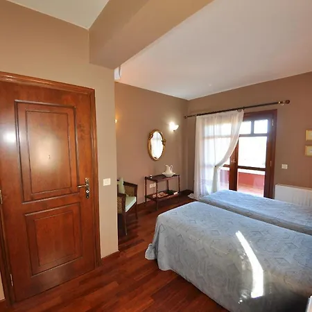 Postatiko Corfu Kynopiástai