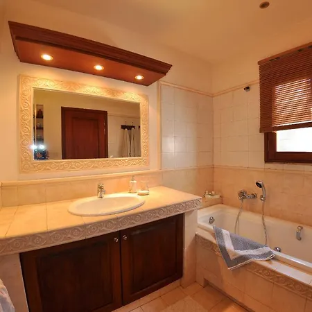 Postatiko Corfu Nyaraló